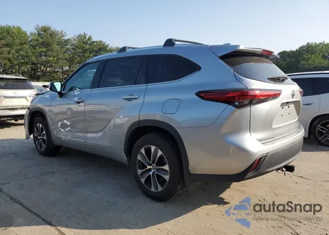 2021 Toyota Highlander Xle из США, поврежденный, VIN 5TDHZRBH6MS528368